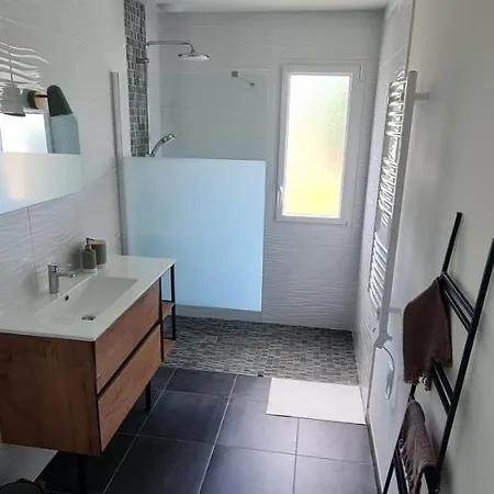 فيلة La Thomaserie La Chevrolière